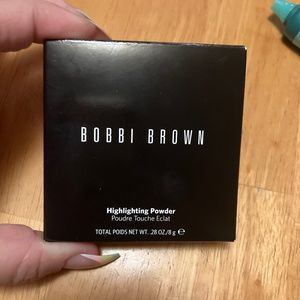 Bobbi Brown Highlighting Powder
